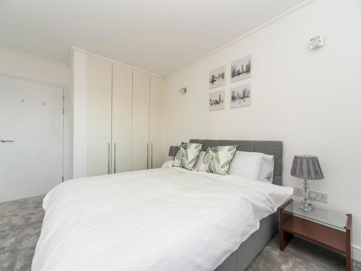 Pass The Keys Riverside Amazing Flat In London Close To The O2 エクステリア 写真